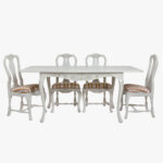 Talonpoikaisrokokoo ruokapöytä, väri helmenharmaa-patina, jatkettu kahdella palalla.