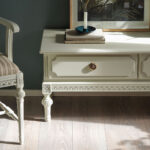 Kustavilainen 2-osainen tv-taso, väri helmenharmaa-patina