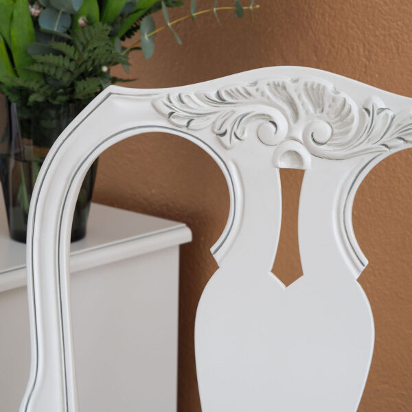 Talonpoikaisrokokoo tuoli käsinojin, helmenharmaa-patina