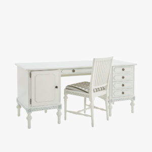 Kustavilainen kirjoituspöytä, väri helmenharmaa-patina. Tuoiln verhoilukankaana Amadeus/Mozart vihreä.